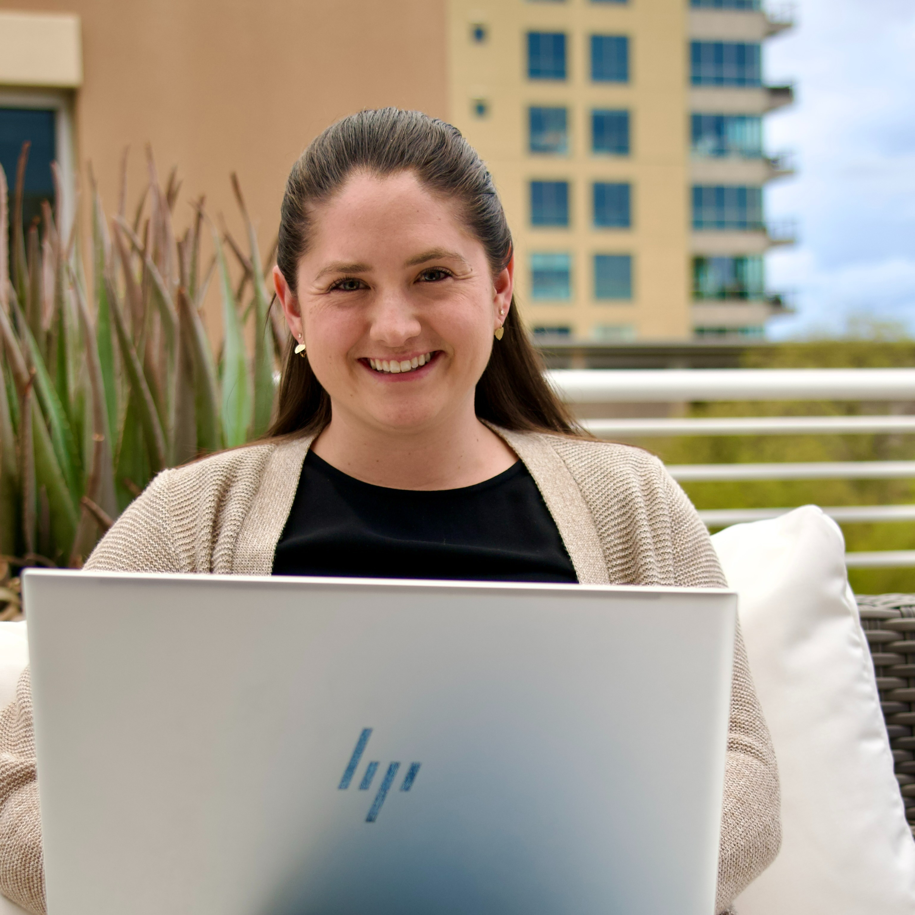 Jacquelyn Johnson's Headshot