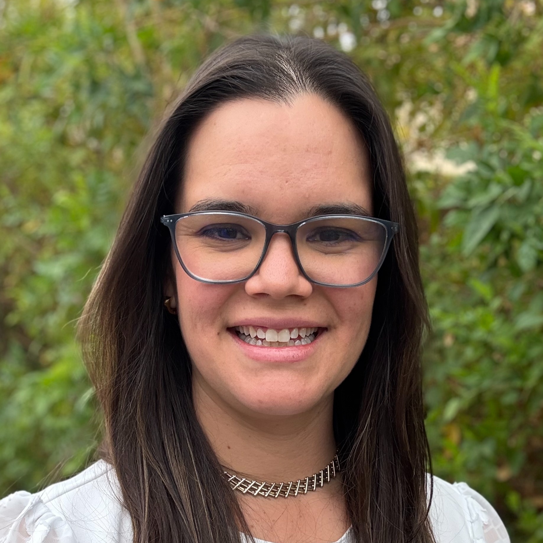 Regina Uribe's Headshot